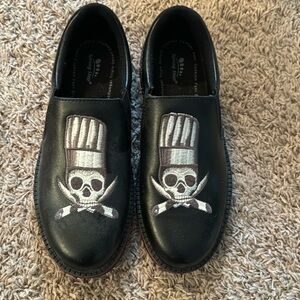Calling all chefs these are super fun, black leather slip on spring step loafers